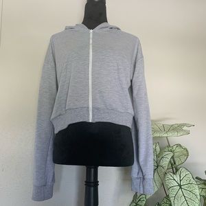 CROPPED GREY HOODIE SWEATSHIRT SIZE XL